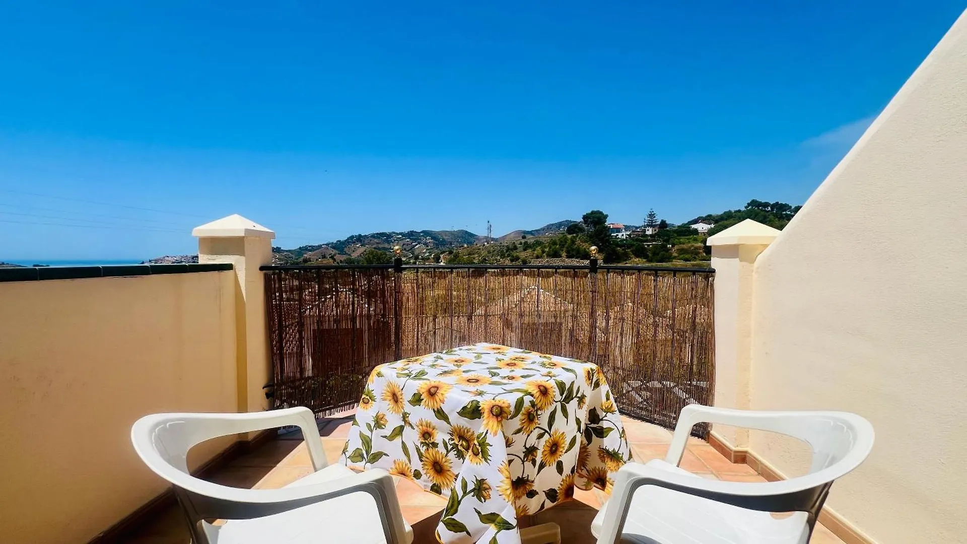 Nerja Sea & Sierra Escape Villa